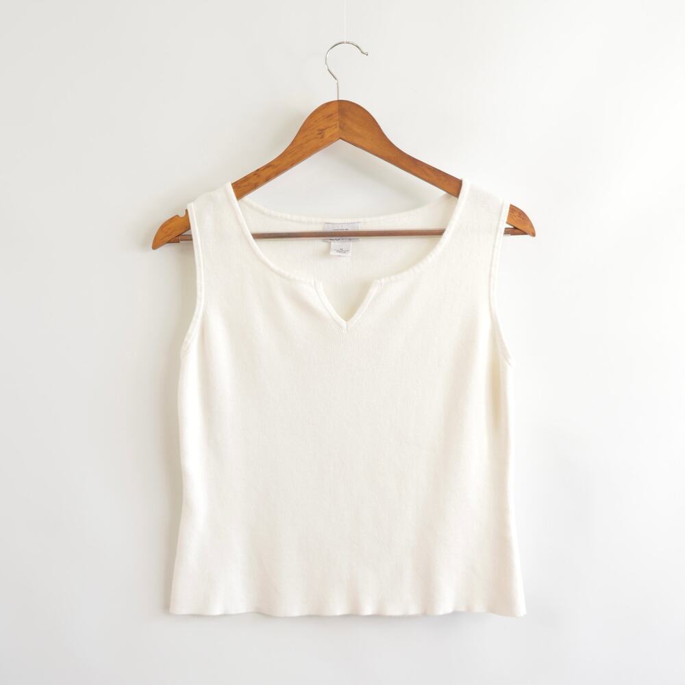 white sweater knit tank with cut out v detail